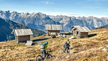 Golden Rides - Biken im Herbst am Zirbentrail und am Flüstertrail in der Bikeregion Serfaus Fiss Ladis in Tirol Österreich | © christianwaldegger.com