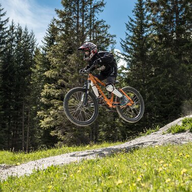 Die Vuelta ist ein Bikeparktrail im Bikepark Serfaus-Fiss-Ladis in Tirol in Österreich | © Serfaus-Fiss-Ladis Marketing GmbH