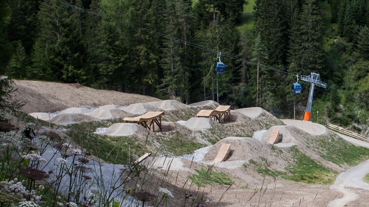 Slopestyle Parcours in the bikepark Serfaus-Fiss-Ladis in Tyrol Austria | © Serfaus-Fiss-Ladis