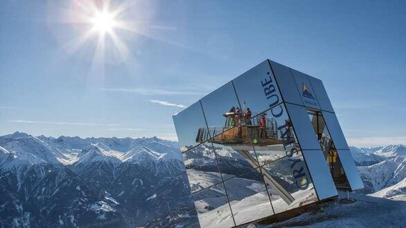 Crystal Cube winter