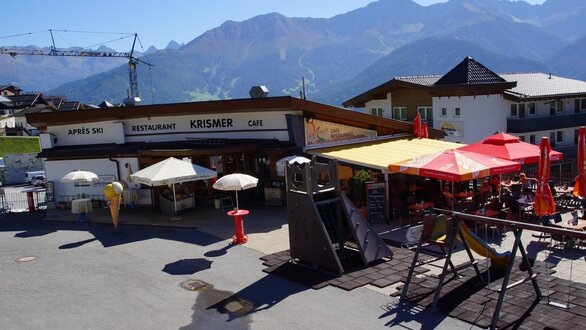 Café Krimser Außenansicht Sommer