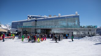 Ski Lounge Ski Lounge