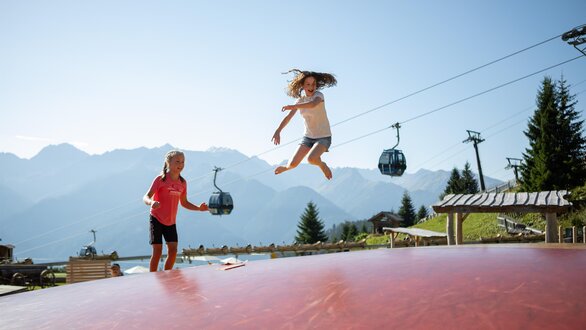Trampoline