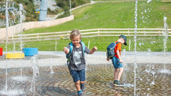 Water and sand play world